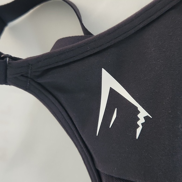 Gymshark XS women's black bralette sports bra - Picture 5 of 5